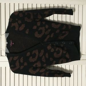 Leopard print 3/4 sleeve Sweater